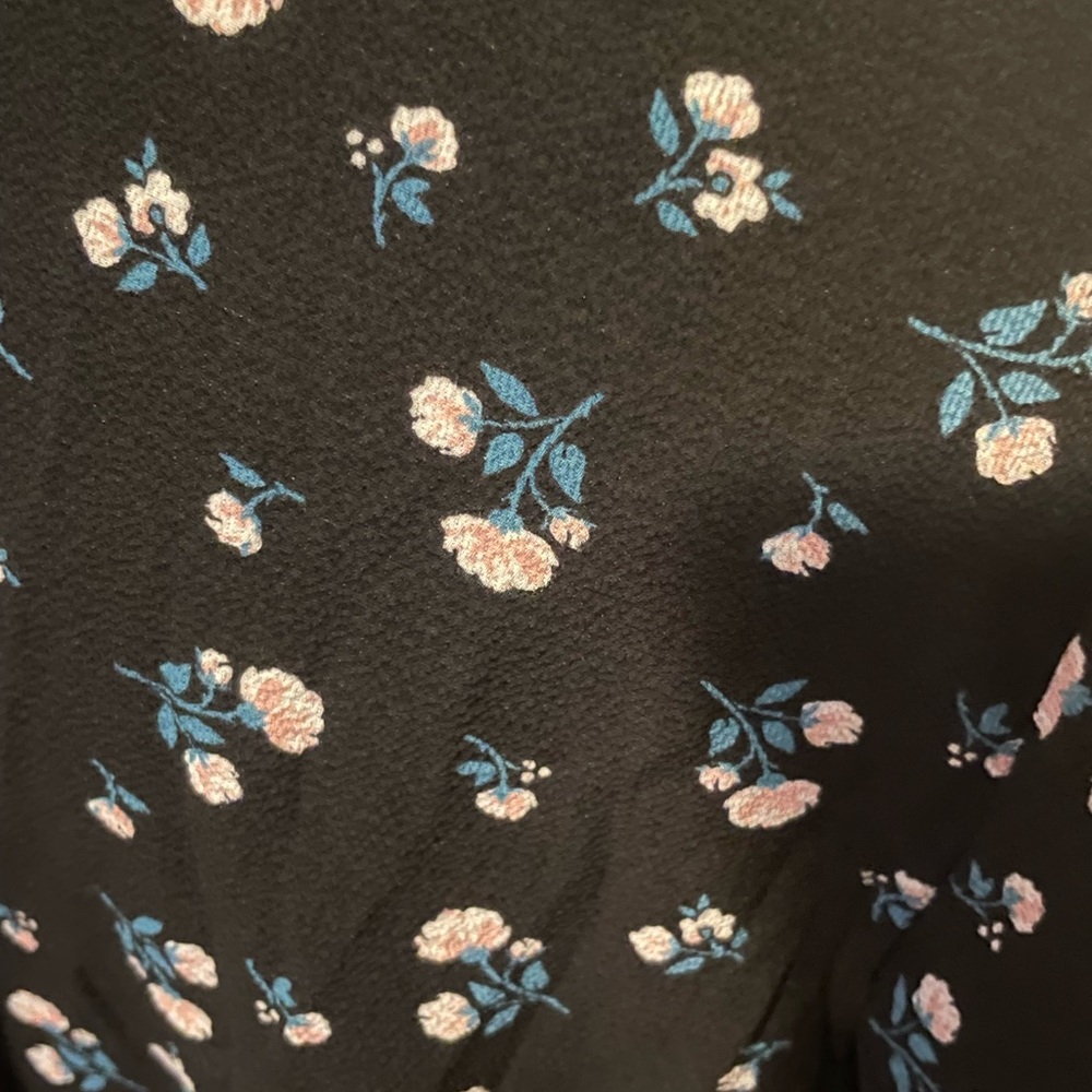 Floral top - Picture 6 of 7
